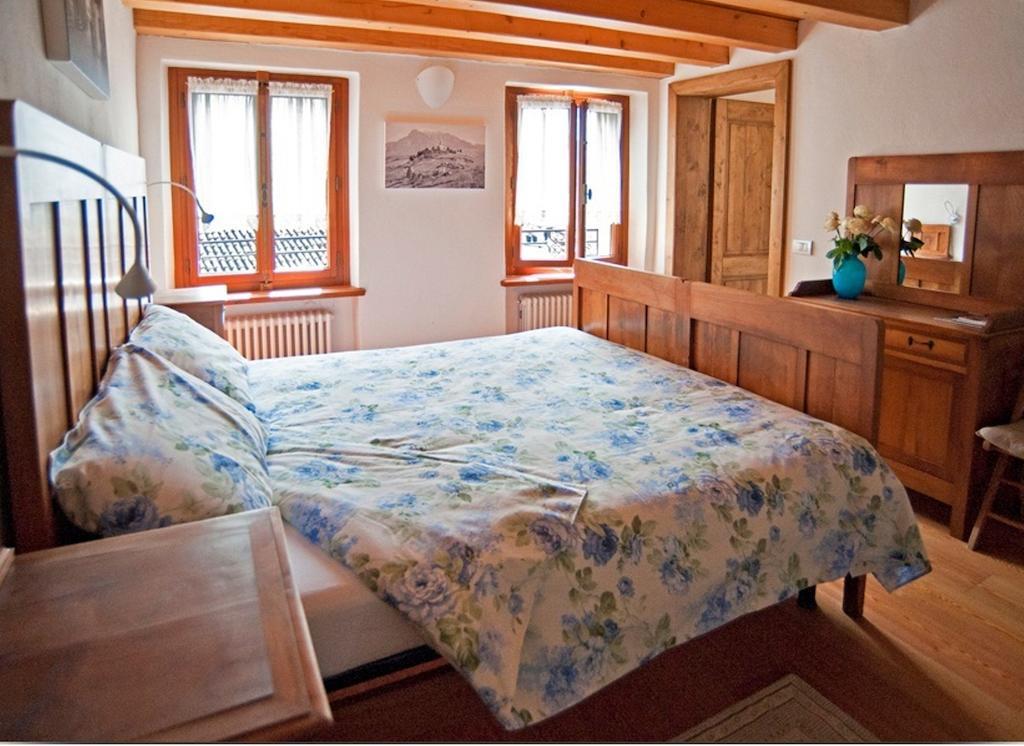 Bus De L'Och Bed & Breakfast Feltre Rom bilde